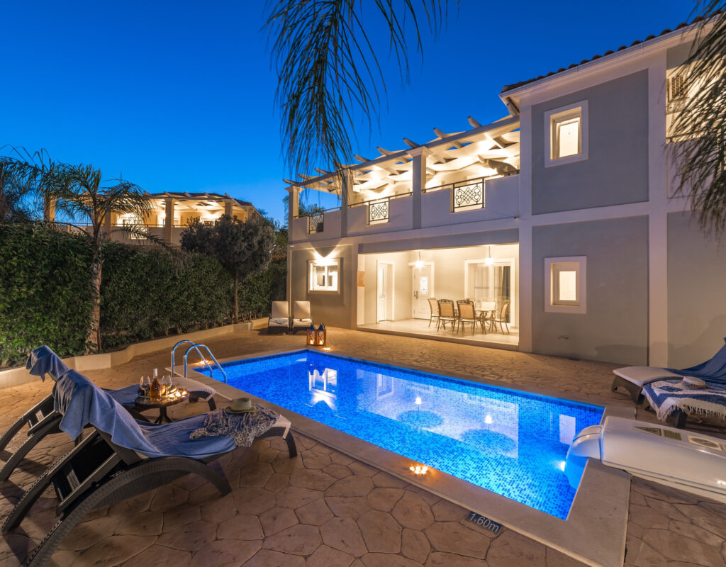 mamfredas resort 074 py1g3inj6iu8fondvl6hlzkj36thn2ym8upe5mfe4g at Οι Βίλες